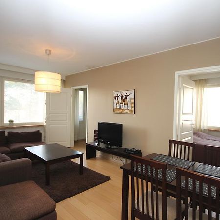 Gella Serviced Apartment Pitaejaenmaeki Helsinki Oda fotoğraf