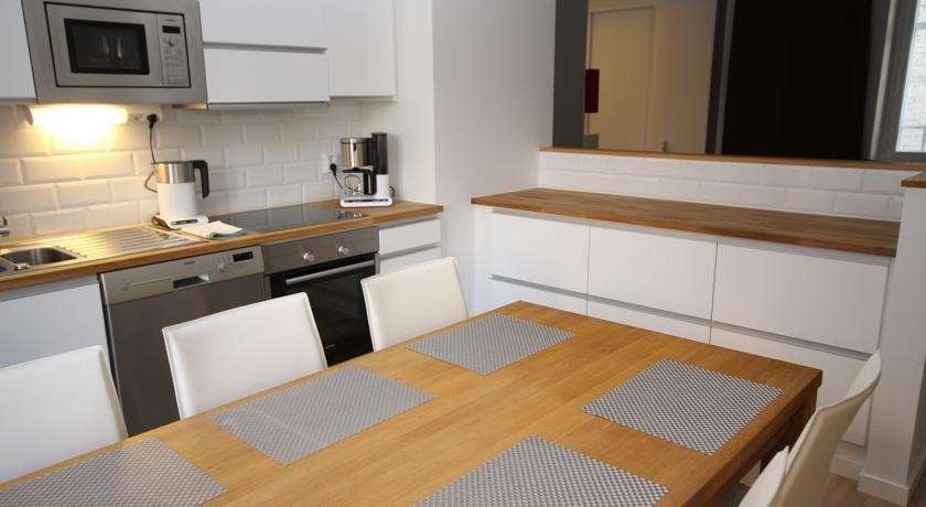 Gella Serviced Apartment Pitaejaenmaeki Helsinki Oda fotoğraf